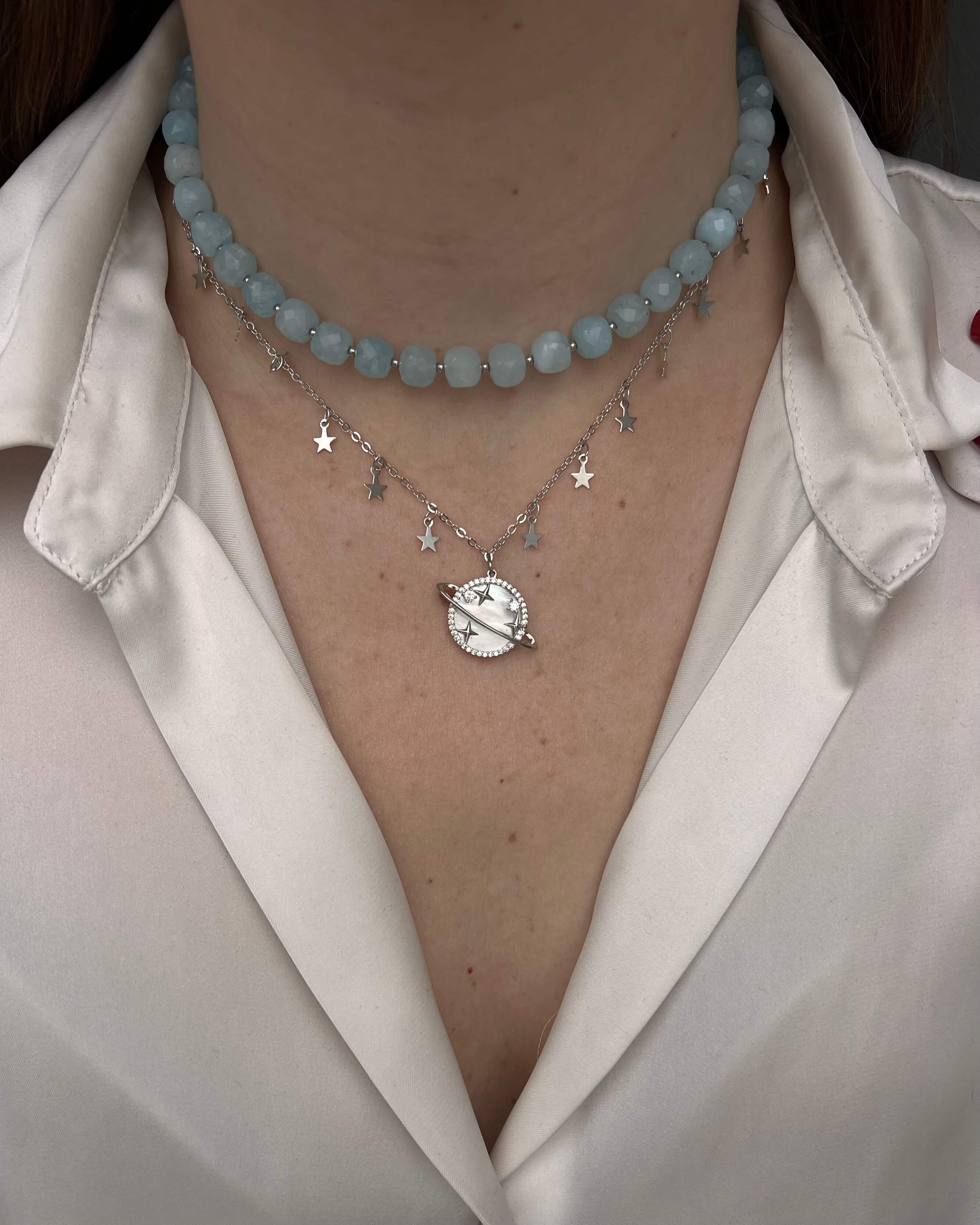 Сеты из натуральных граненых камней и цепочек со звездами